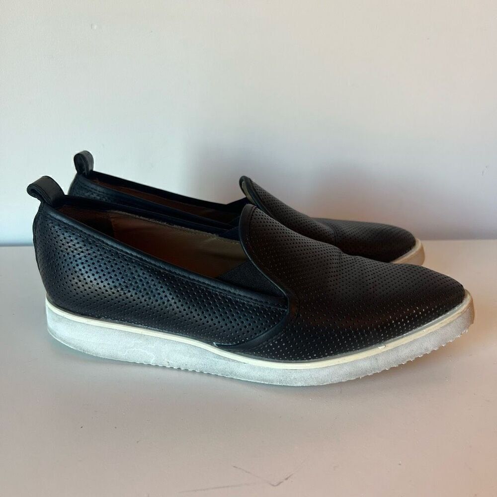 EVERLANE Flats Platform Pointed Toe Loafers Size 8 ITALY Perforated Leather Blac - Picture 2 of 10